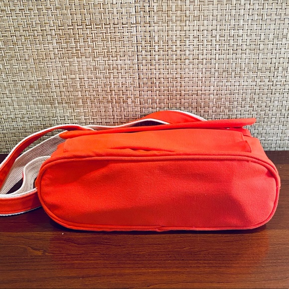 🌟HP🌟VTG 1990s NEW! Orange Canvas Messenger Style Shoulder Bag by Amanda Smith - Picture 11 of 12